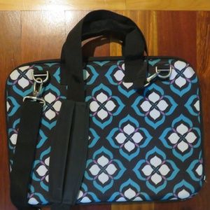 DAO laptop geometric shoulder and grab handle nwot